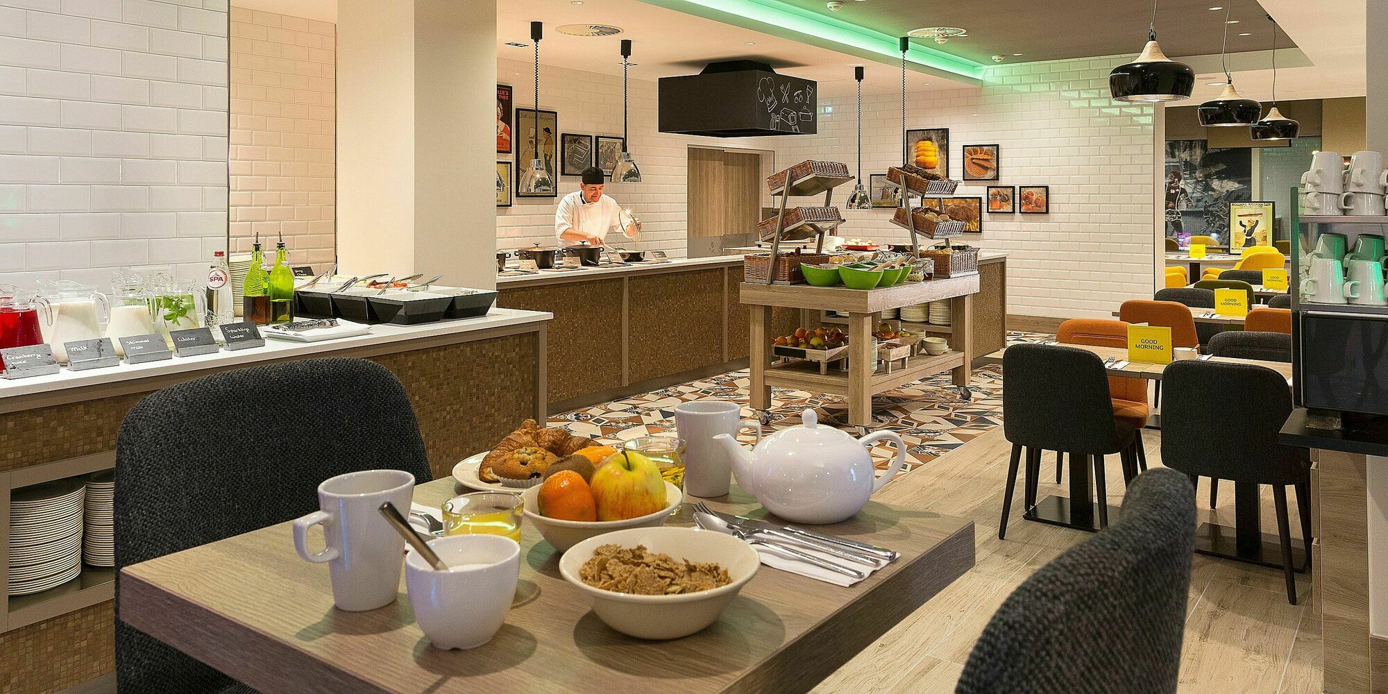 Holiday Inn Amsterdam Restaurant photo